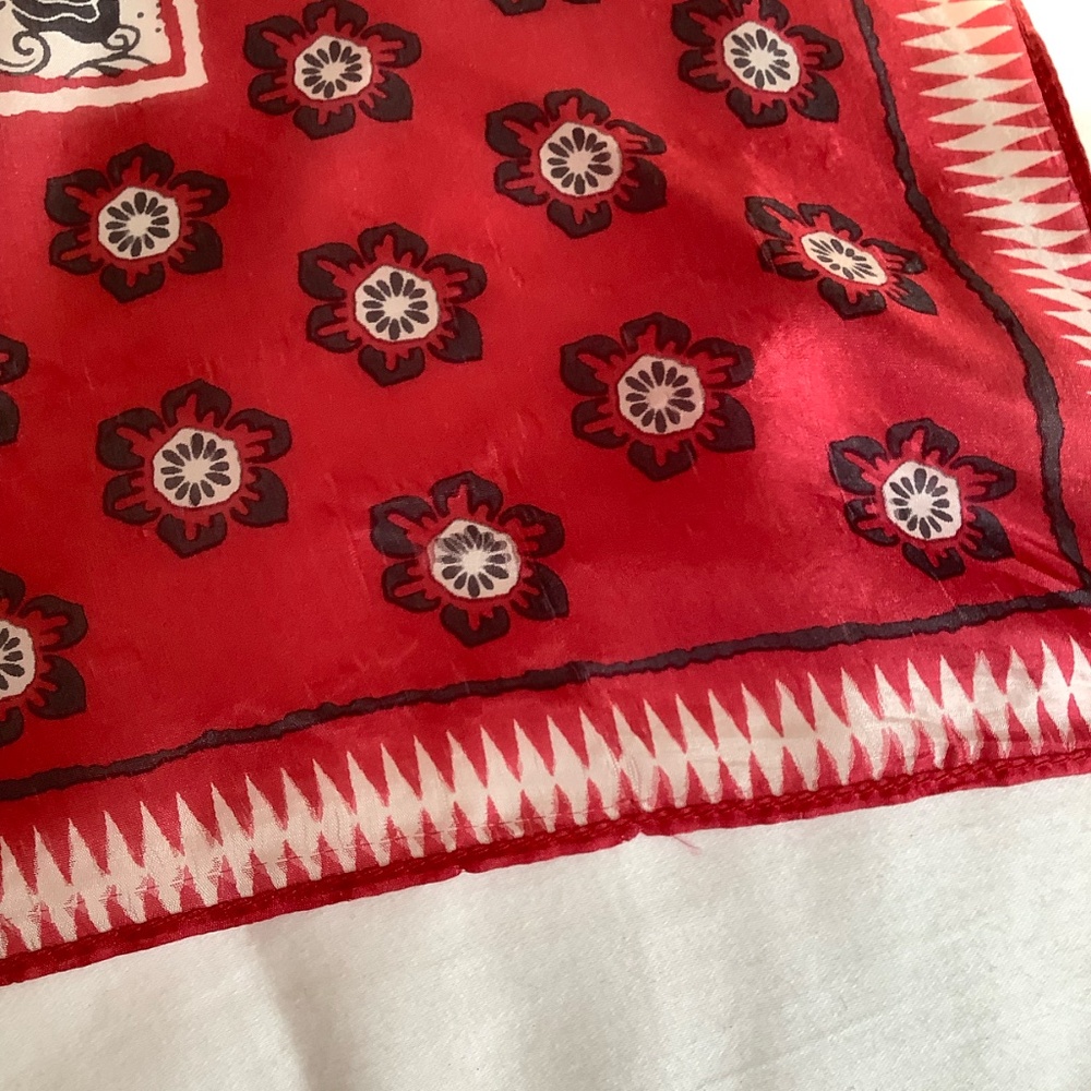 Johnny Was 100% silk scarf with tassels PRETTY - Picture 8 of 10